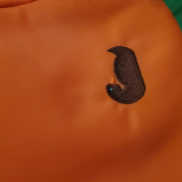 Authentic Dooney & Bourke tote - Picture 3 of 10